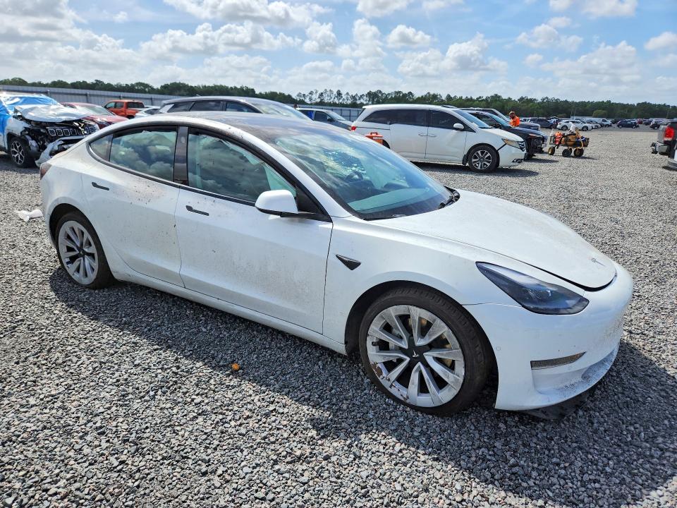 2022 Tesla Model 3 მანქანა იყიდება აუქციონზე, vin: 5YJ3E1EA0NF369214, აუქციონის ნომერი: 48209626