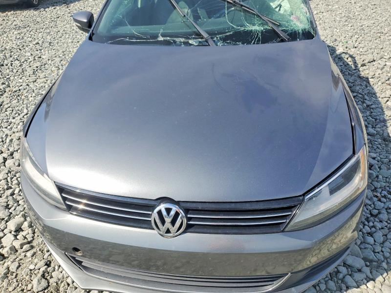 2013 Volkswagen Jetta მანქანა იყიდება აუქციონზე, vin: 3VWDP7AJ3DM405024, აუქციონის ნომერი: 46911256