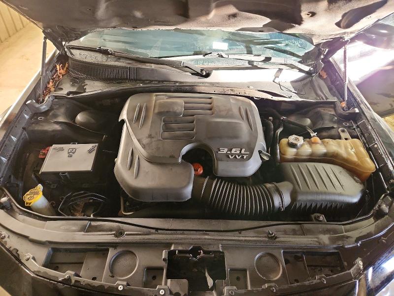 79753135 :رقم المزاد ، 2C3CCAAG3JH320565 vin ، 2018 Chrysler 300 مزاد بيع