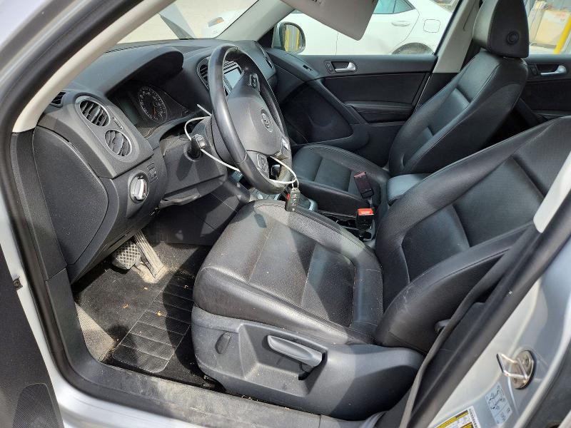 2017 Volkswagen Tiguan მანქანა იყიდება აუქციონზე, vin: WVGBV7AXXHK007029, აუქციონის ნომერი: 47921786