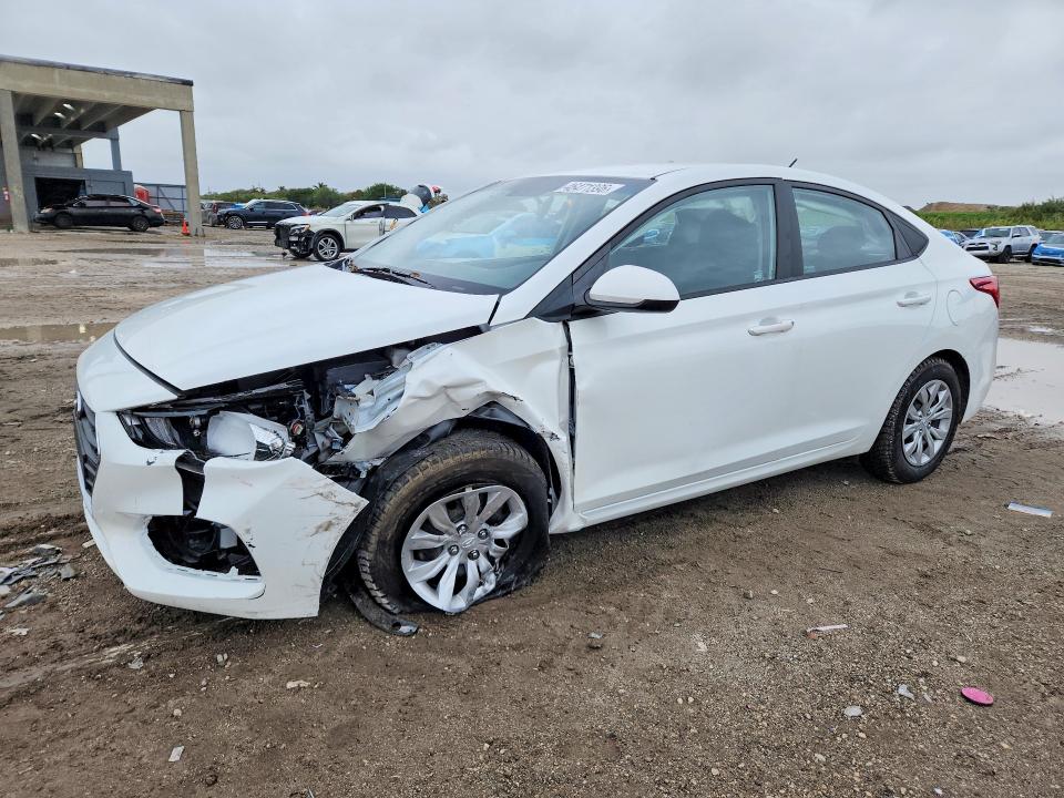 2020 Hyundai Accent მანქანა იყიდება აუქციონზე, vin: 3KPC24A65LE121720, აუქციონის ნომერი: 67590036