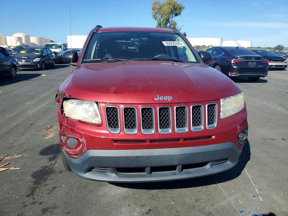 46056326 :رقم المزاد ، 1J4NT1FB0BD146755 vin ، 2011 Jeep Compass مزاد بيع