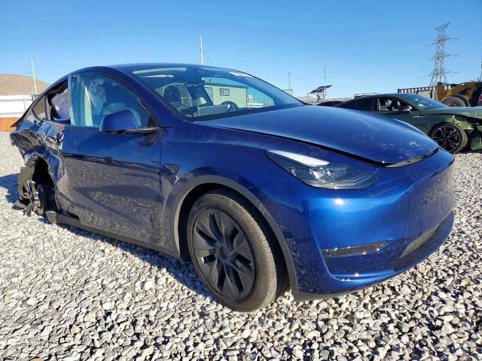 79848625 :رقم المزاد ، 7SAYGDED8RF156175 vin ، 2024 Tesla Model Y مزاد بيع