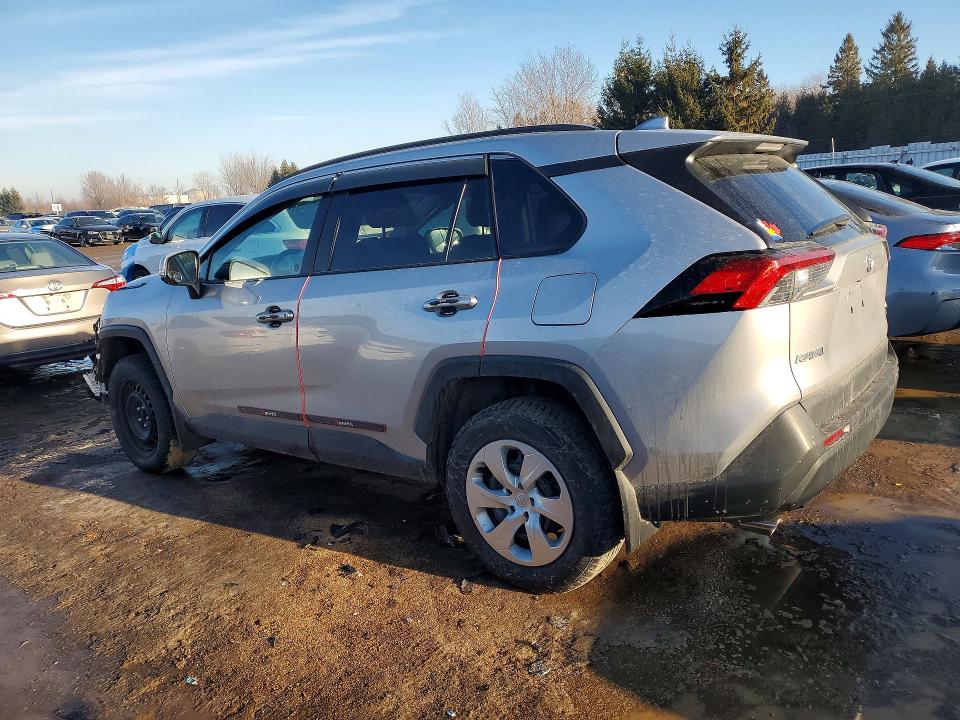 79344215 :رقم المزاد ، 2T3B1RFV5MC215437 vin ، 2021 Toyota Rav4 مزاد بيع