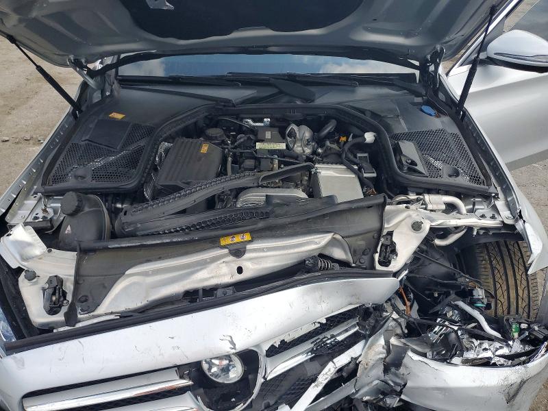47298886 :رقم المزاد ، 55SWF4JB8GU159021 vin ، 2016 Mercedes-benz C مزاد بيع