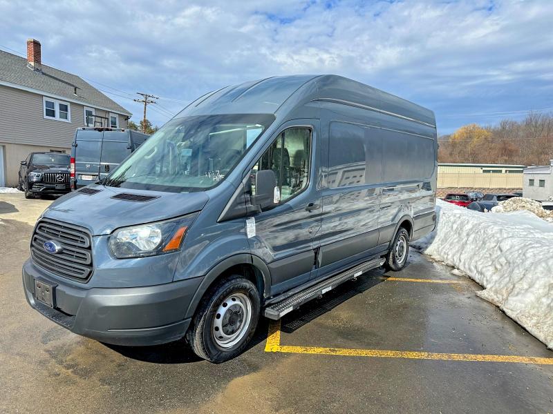 77341775 :رقم المزاد ، 1FTYR3XM7KKA97868 vin ، 2019 Ford Transit مزاد بيع