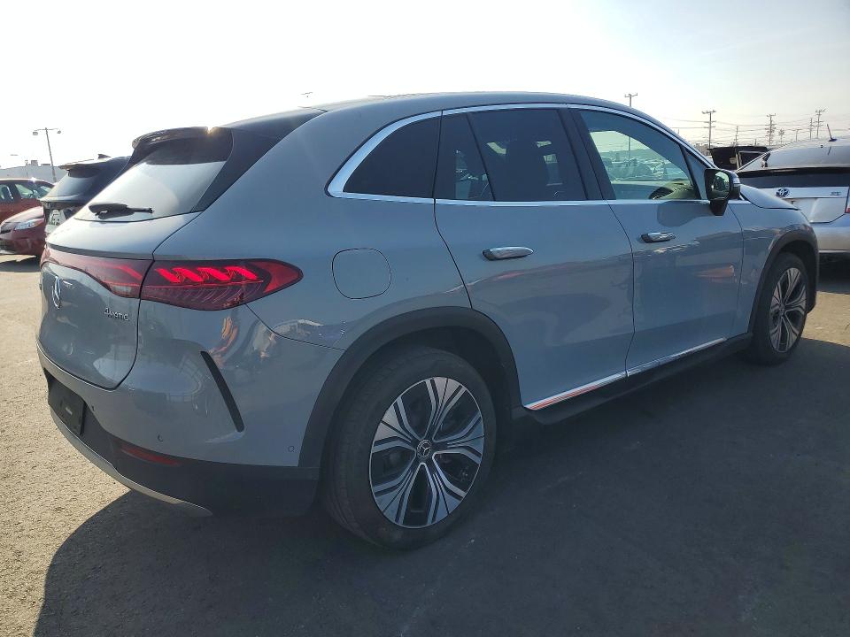 47260646 :رقم المزاد ، 4JGGM1CB4RA051803 vin ، 2024 Mercedes-benz Eqe Suv مزاد بيع