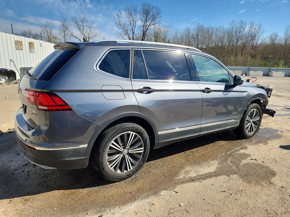 Продаж на аукціоні авто 2018 Volkswagen Tiguan, vin: 3VV2B7AXXJM014771, номер лоту: 46912546