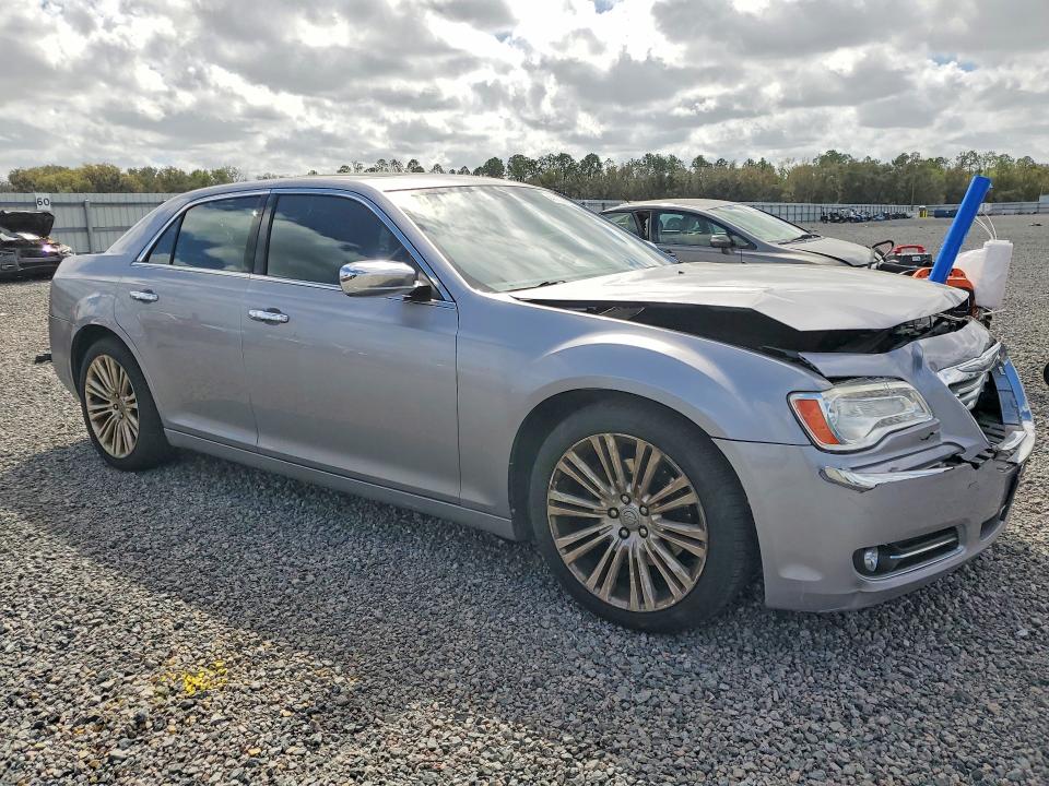 2014 Chrysler 300c მანქანა იყიდება აუქციონზე, vin: 2C3CCAET9EH382923, აუქციონის ნომერი: 41706976