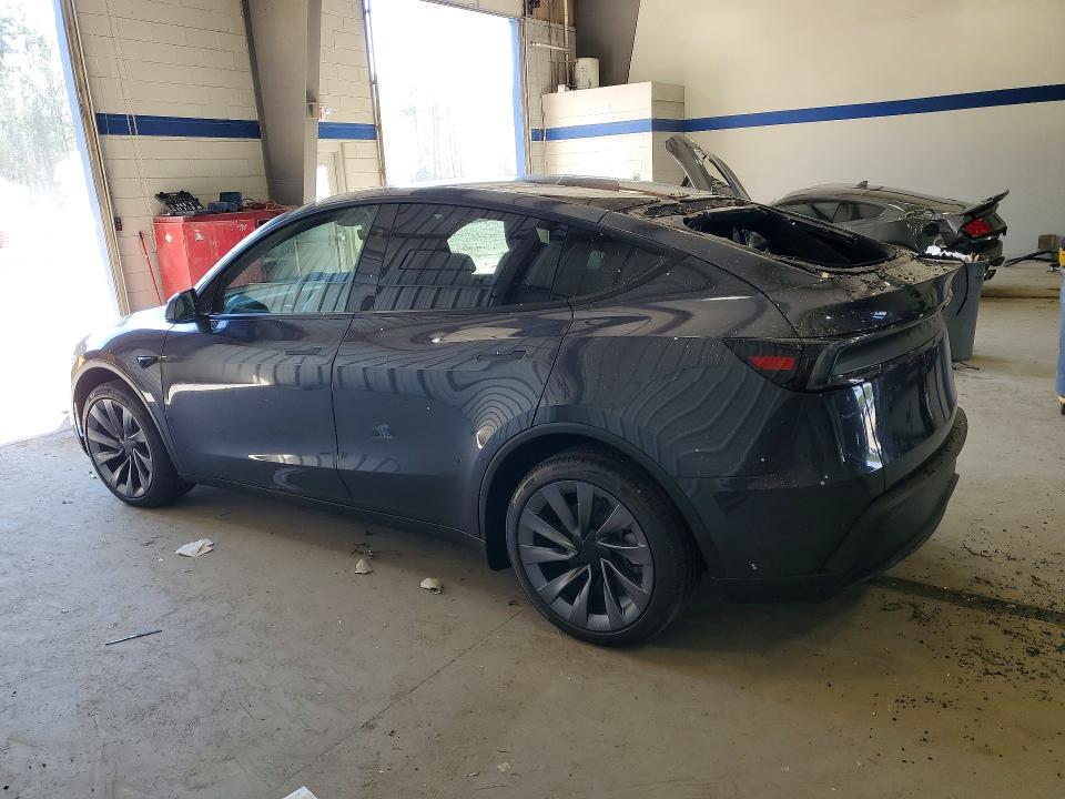 Продаж на аукціоні авто 2026 Tesla Model Y, vin: 7SAYGDEE2TA636256, номер лоту: 46654036