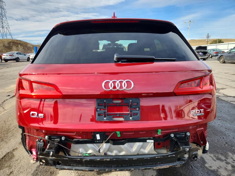 47057646 :رقم المزاد ، WA1BNAFY4J2241394 vin ، 2018 Audi Q5 مزاد بيع