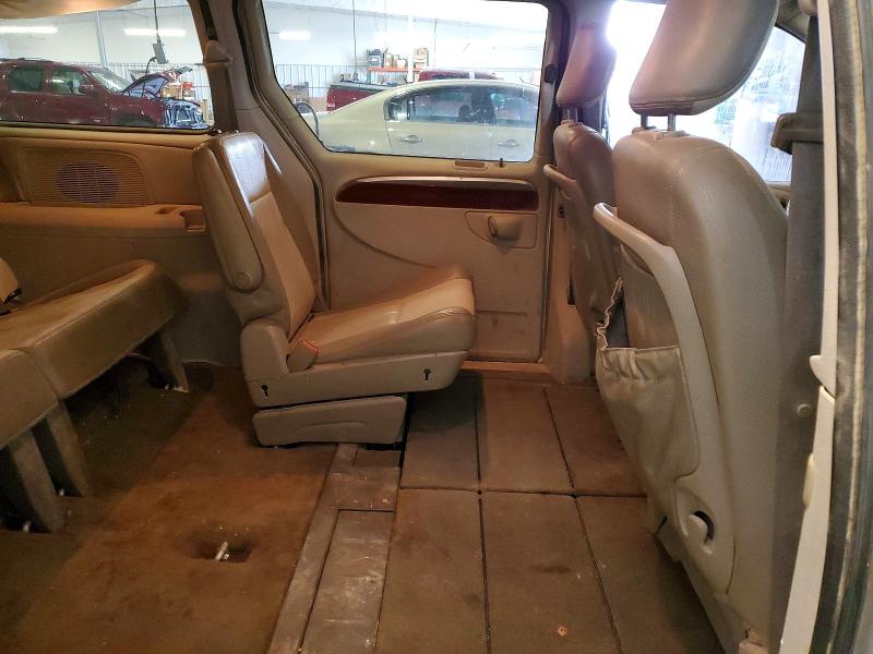 2006 Chrysler Town & Country მანქანა იყიდება აუქციონზე, vin: 2A4GP54L96R692313, აუქციონის ნომერი: 47285776