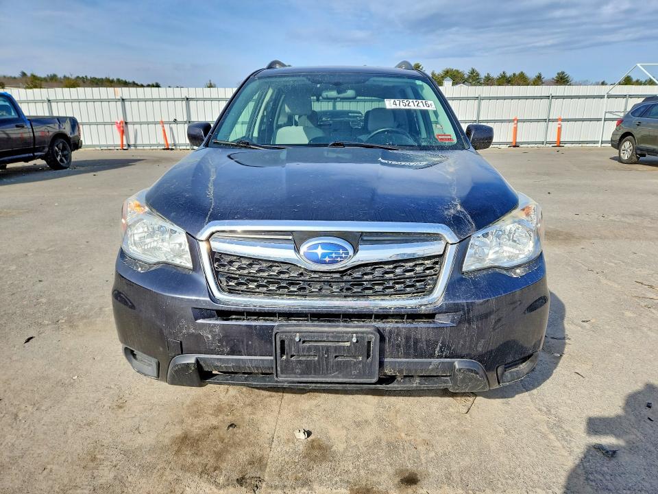47521216 :رقم المزاد ، JF2SJADC4FH585208 vin ، 2015 Subaru Forester مزاد بيع