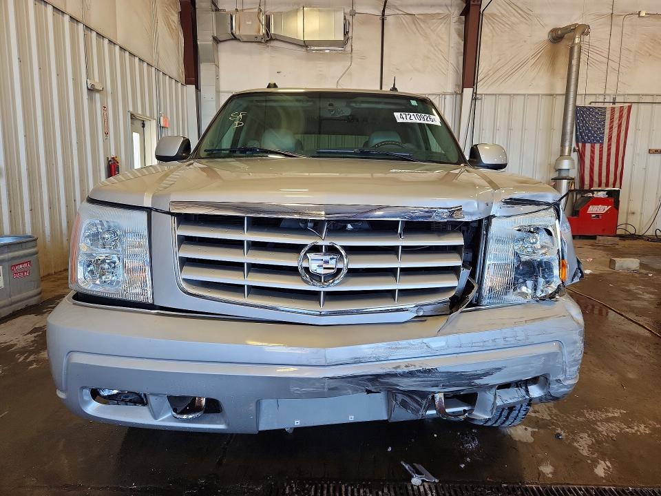Продаж на аукціоні авто 2005 Cadillac Escalade, vin: 1GYEK63N25R100883, номер лоту: 47210926