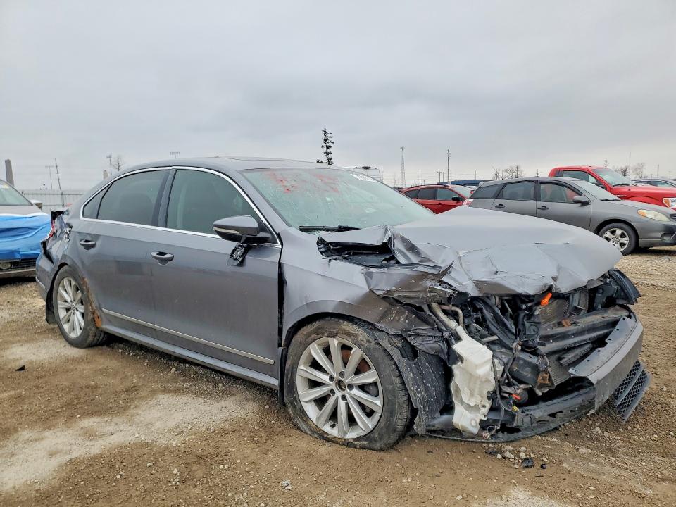 2012 Volkswagen Passat მანქანა იყიდება აუქციონზე, vin: 1VWCP7A34CC079294, აუქციონის ნომერი: 79995135