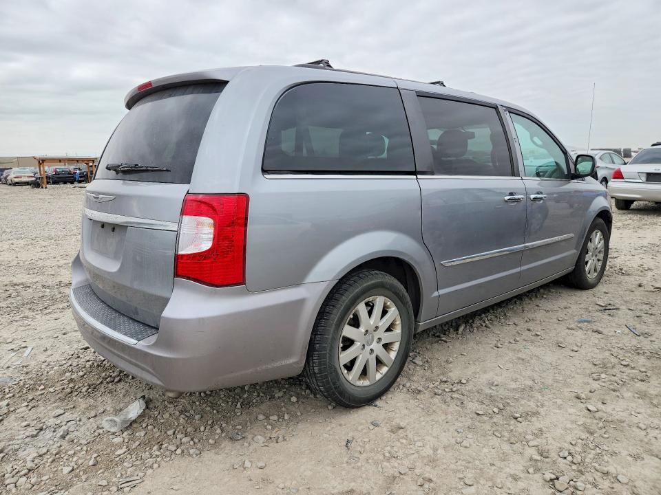 2015 Chrysler Town & Country მანქანა იყიდება აუქციონზე, vin: 2C4RC1BG9FR521733, აუქციონის ნომერი: 46400356