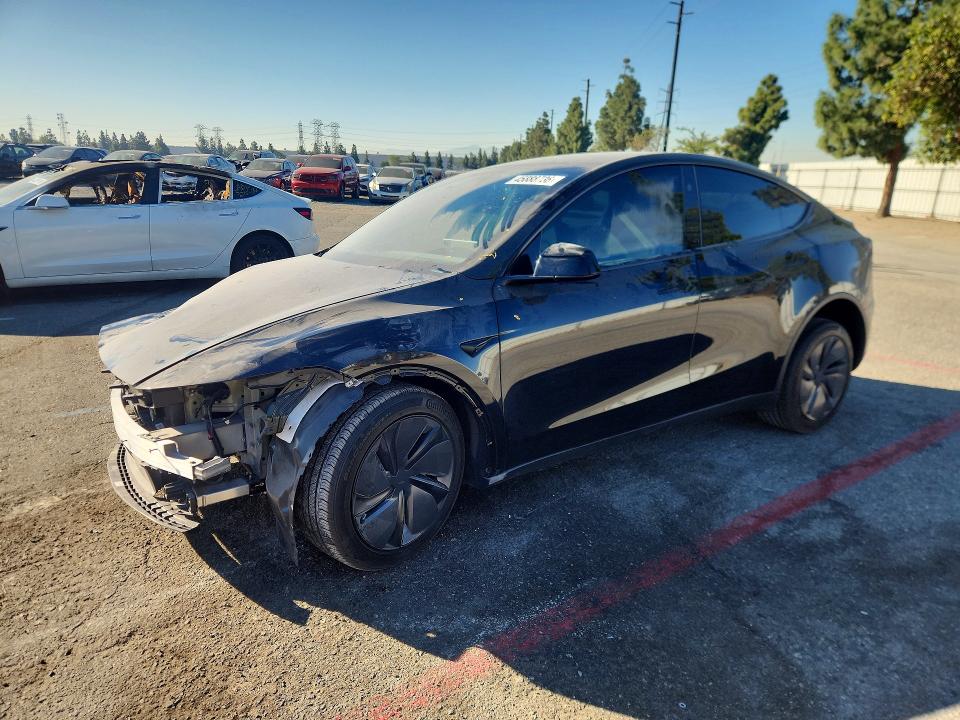 45888736 :رقم المزاد ، 7SAYGDED0TF380306 vin ، 2026 Tesla Model Y مزاد بيع