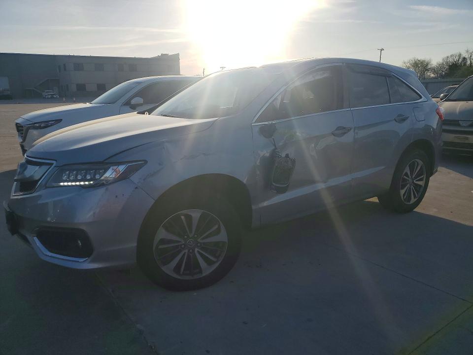 47057536 :رقم المزاد ، 5J8TB3H77JL005188 vin ، 2018 Acura Rdx مزاد بيع