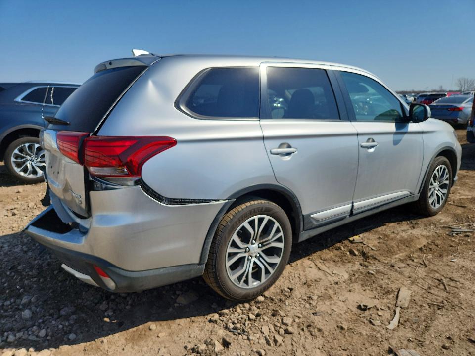 Продаж на аукціоні авто 2018 Mitsubishi Outlander, vin: JA4AD3A38JZ004291, номер лоту: 47774646