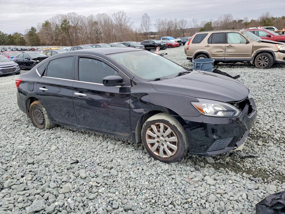 79612675 :رقم المزاد ، 3N1AB7AP8KY386715 vin ، 2019 Nissan Sentra مزاد بيع