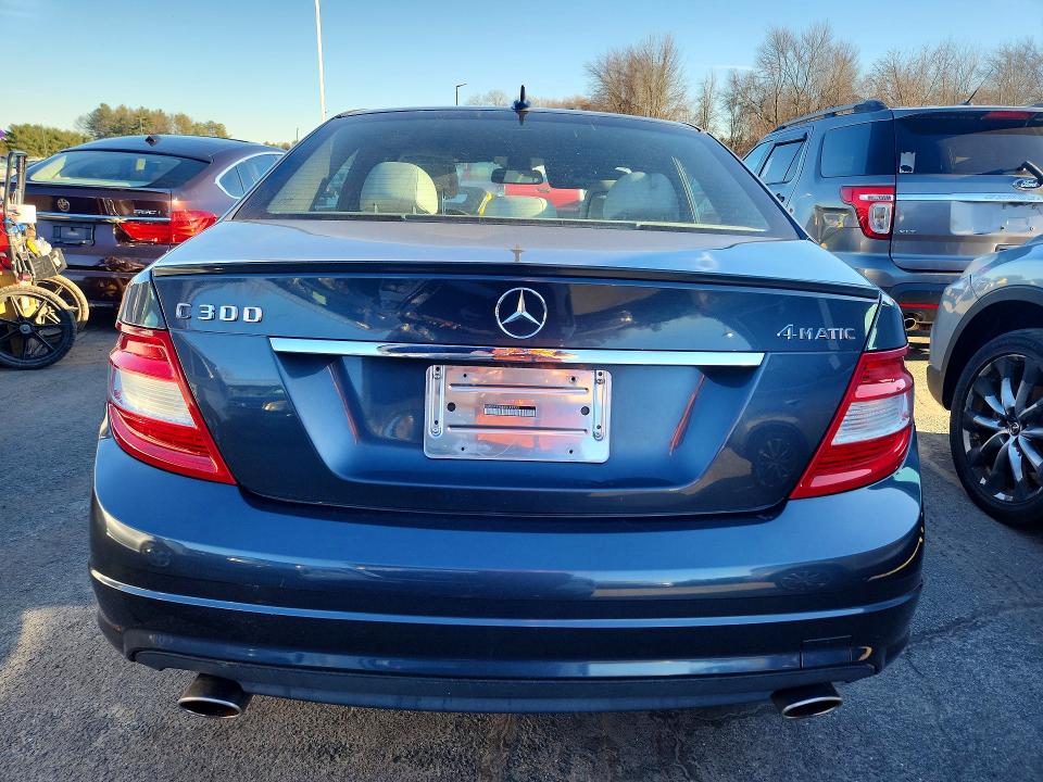 Aukcja sprzedaży 2011 Mercedes-benz C, vin: WDDGF8BB4BR142933, numer aukcji: 45573606