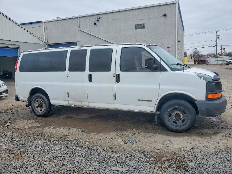 79347425 :رقم المزاد ، 1GJHG39U061129809 vin ، 2006 Gmc Savana مزاد بيع