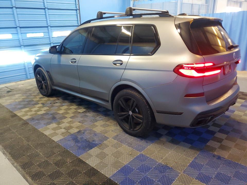 41872956 :رقم المزاد ، 5UX33EM09R9T70057 vin ، 2024 Bmw X7 مزاد بيع