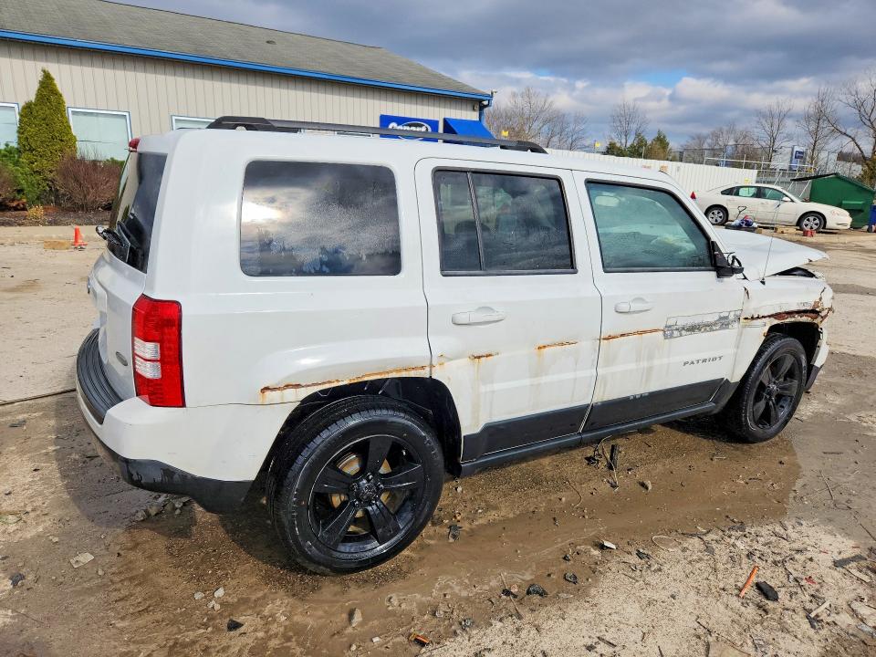 41930516 :رقم المزاد ، 1J4NT1GB6BD241576 vin ، 2011 Jeep Patriot مزاد بيع