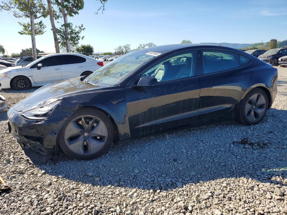 46430446 :رقم المزاد ، 5YJ3E1EB1LF746221 vin ، 2020 Tesla Model 3 مزاد بيع