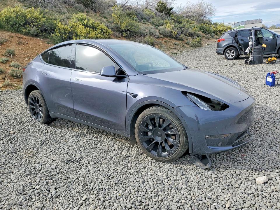 2022 Tesla Model Y მანქანა იყიდება აუქციონზე, vin: 7SAYGAEE3NF518771, აუქციონის ნომერი: 48018166