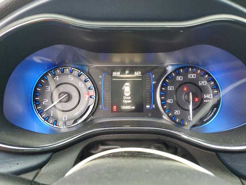 79917125 :رقم المزاد ، 1C3CCCDGXFN583349 vin ، 2015 Chrysler 200 مزاد بيع