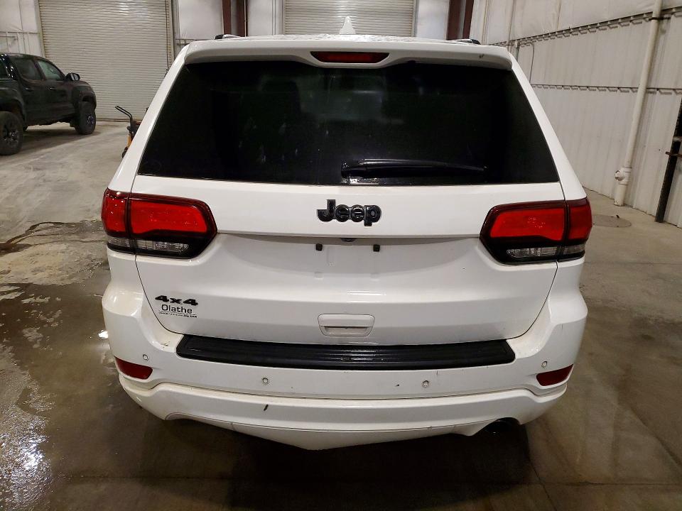 Продаж на аукціоні авто 2018 Jeep Grand Cherokee, vin: 1C4RJFAG8JC390722, номер лоту: 79582935