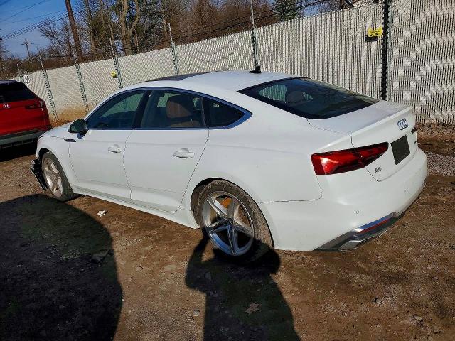 2021 Audi A5 მანქანა იყიდება აუქციონზე, vin: WAUFACF53MA025094, აუქციონის ნომერი: 47065816