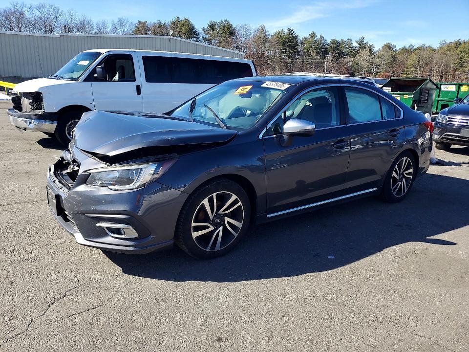 45575486 :رقم المزاد ، 4S3BNAR6XJ3042781 vin ، 2018 Subaru Legacy مزاد بيع