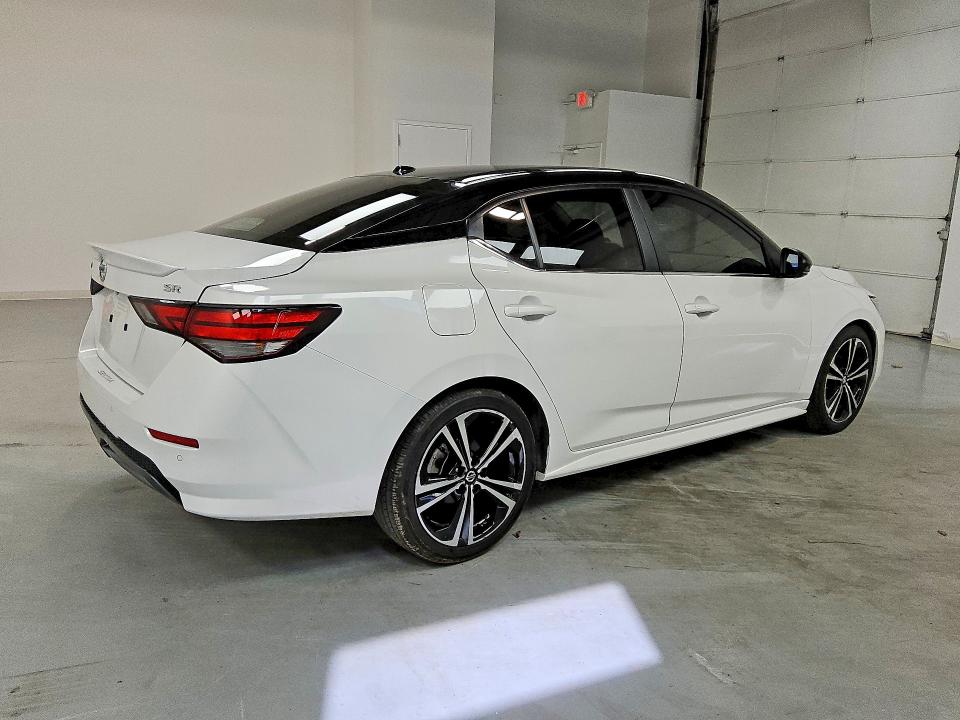 41949436 :رقم المزاد ، 3N1AB8DV8MY258879 vin ، 2021 Nissan Sentra مزاد بيع