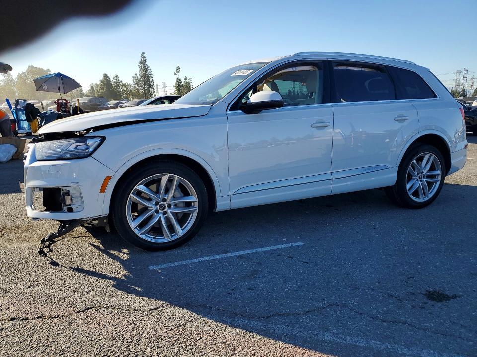 Продажа на аукционе авто 2018 Audi Q7, vin: WA1VAAF76JD043484, номер лота: 46499426