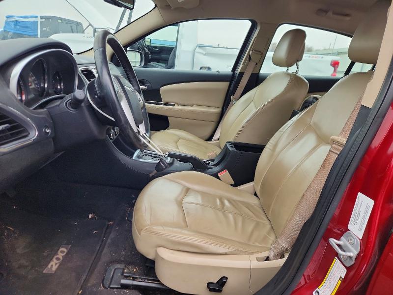 2011 Chrysler 200 მანქანა იყიდება აუქციონზე, vin: 1C3BC2FG4BN526898, აუქციონის ნომერი: 41679586