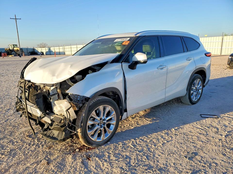 47755036 :رقم المزاد ، 5TDYZRAH0MS056718 vin ، 2021 Toyota Highlander مزاد بيع