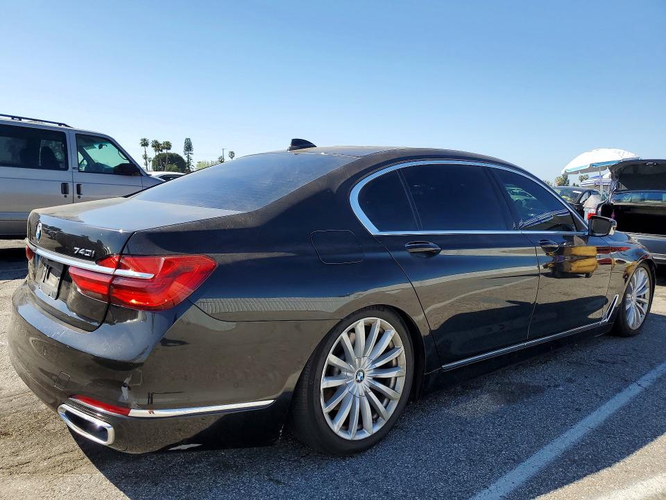 Продажа на аукционе авто 2018 Bmw 740, vin: WBA7E2C53JG742000, номер лота: 45843826