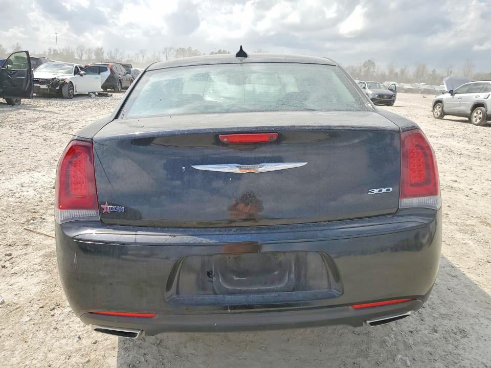 Продажа на аукционе авто 2019 Chrysler 300, vin: 2C3CCAAG4KH690652, номер лота: 79560555