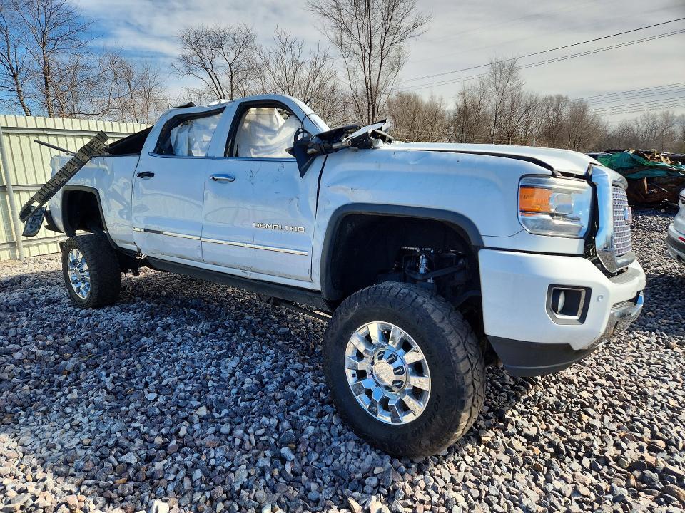 Продаж на аукціоні авто 2016 Gmc Sierra, vin: 1GT12UE81GF297131, номер лоту: 45592656