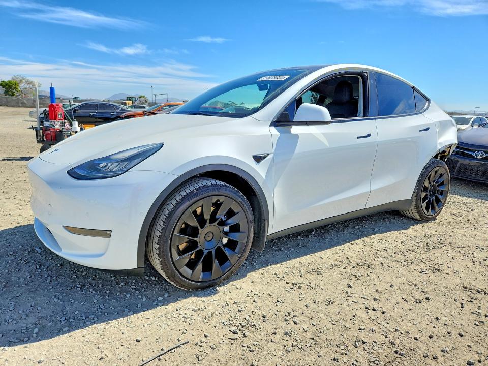 Продажа на аукционе авто 2021 Tesla Model Y, vin: 5YJYGDEE7MF200097, номер лота: 79523025