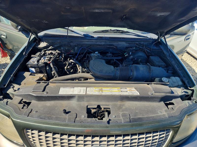 Продажа на аукционе авто 2001 Ford Expedition, vin: 1FMFU18L61LA87823, номер лота: 45841076