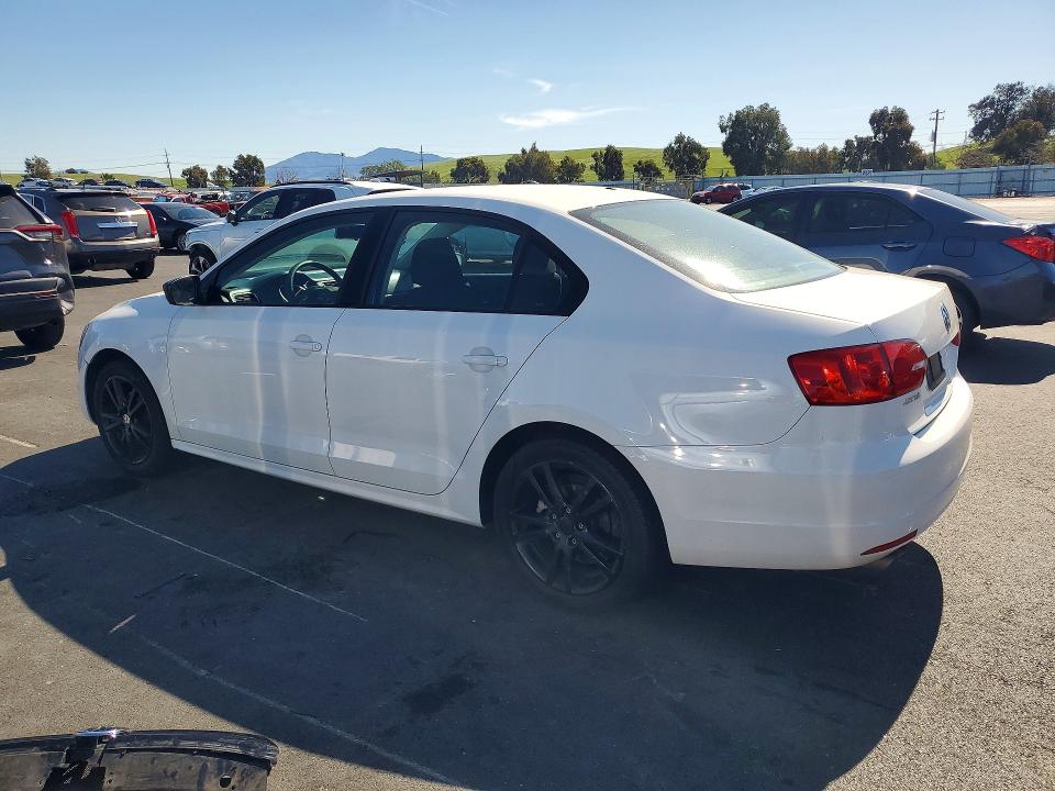 2014 Volkswagen Jetta მანქანა იყიდება აუქციონზე, vin: 3VW1K7AJ0EM372101, აუქციონის ნომერი: 79957795