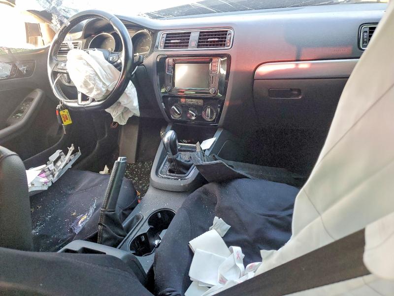 Aukcja sprzedaży 2017 Volkswagen Jetta, vin: 3VWD17AJ2HM353988, numer aukcji: 46930296