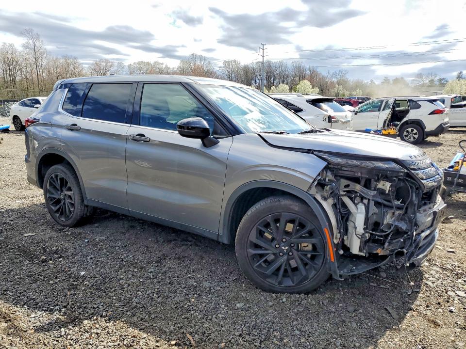 Продаж на аукціоні авто 2022 Mitsubishi Outlander, vin: JA4J4UA86NZ066537, номер лоту: 46934236