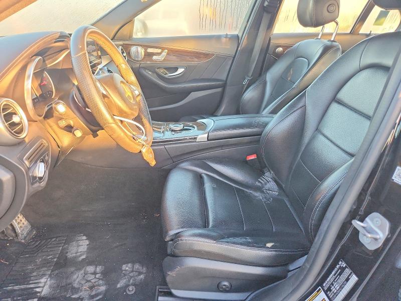 46730286 :رقم المزاد ، 55SWF4KB0HU196290 vin ، 2017 Mercedes-benz C مزاد بيع