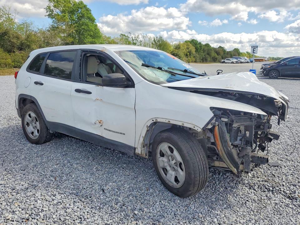 47304616 :رقم المزاد ، 1C4PJMAB0GW313947 vin ، 2016 Jeep Cherokee مزاد بيع