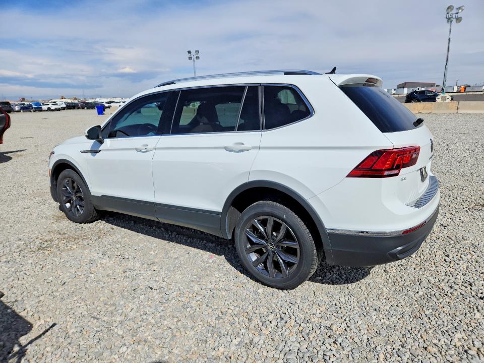 47195276 :رقم المزاد ، 3VV2B7AX4NM127606 vin ، 2022 Volkswagen Tiguan مزاد بيع