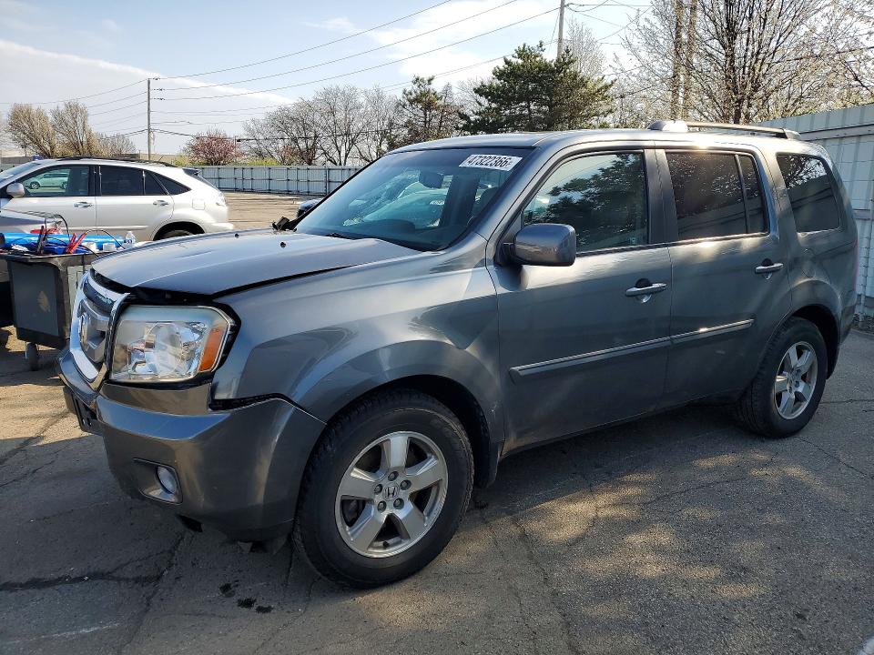 47322366 :رقم المزاد ، 5FNYF4H71BB044281 vin ، 2011 Honda Pilot مزاد بيع